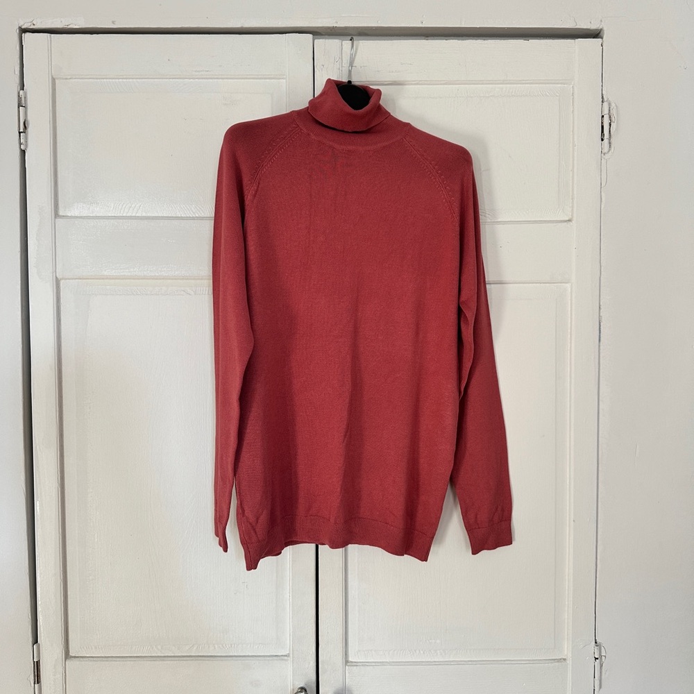 NWT Men’s Zara Dusty Pink Turtleneck Size S